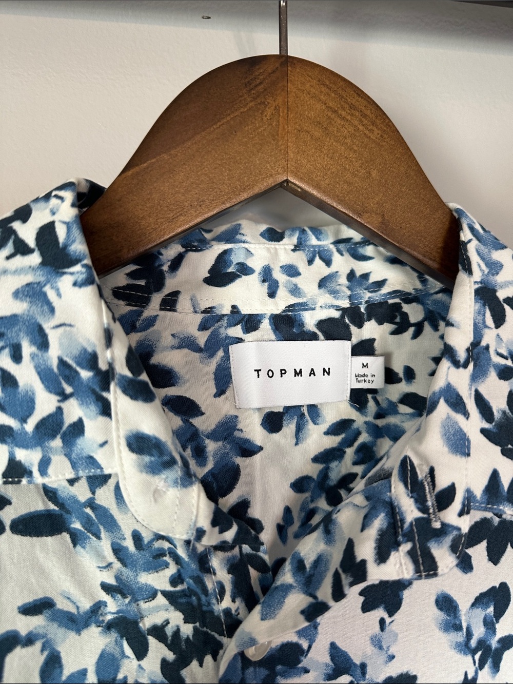 Top man button down - Picture 2 of 3